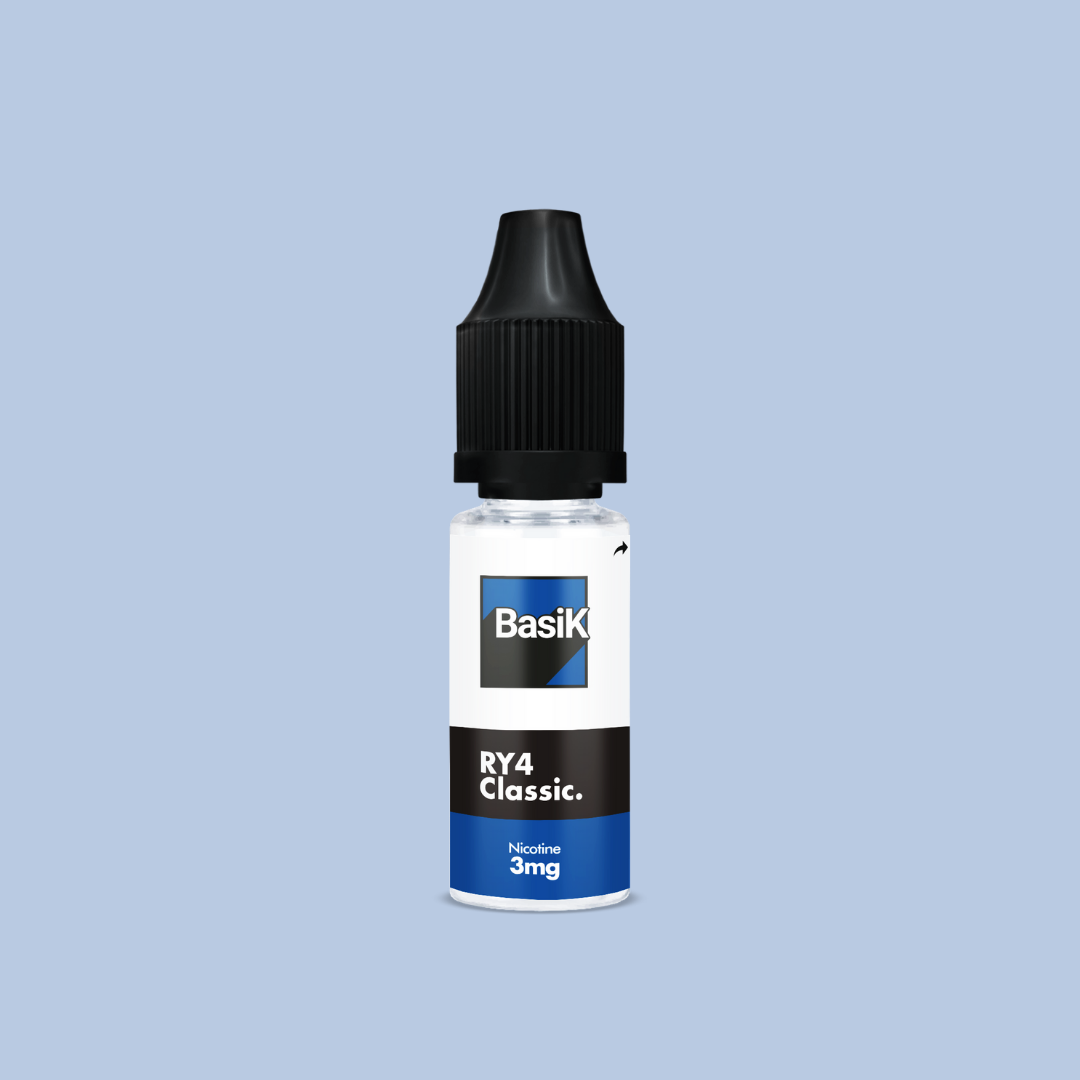 E-liquide RY4 CLASSIC de la Gamme Basik en format 10ml nicotiné goût classic caramélisé en sels de nicotine